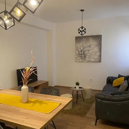 Apartment Kala *